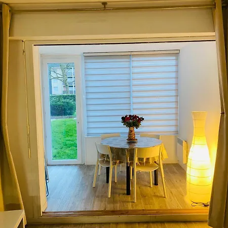 Apartment T3 Proche Hippodrome - Aquadiva - Casino